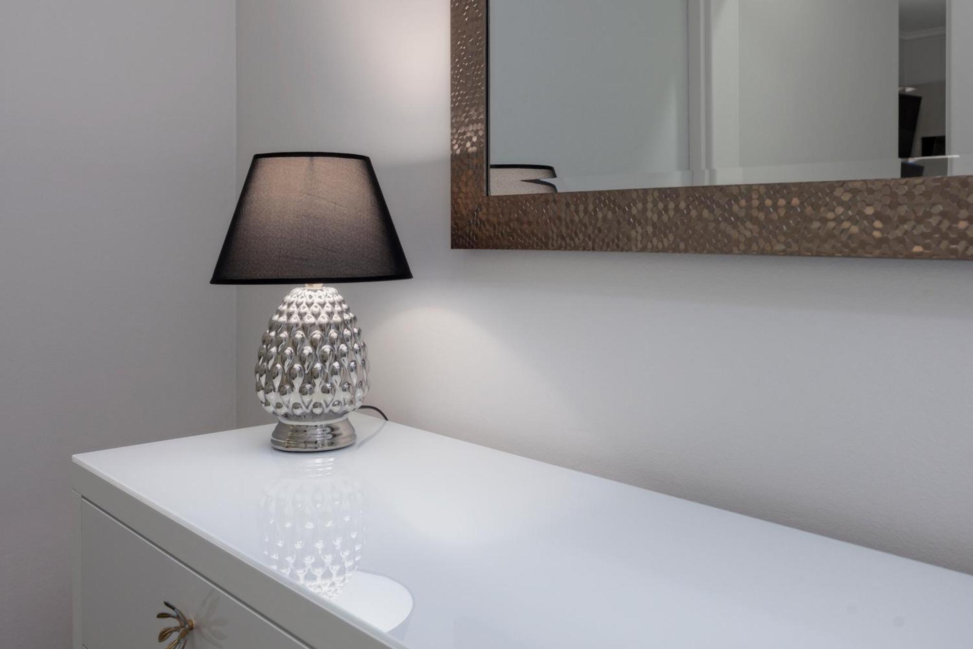 Deluxe Apartments Vila Carissa Malinska Oda fotoğraf