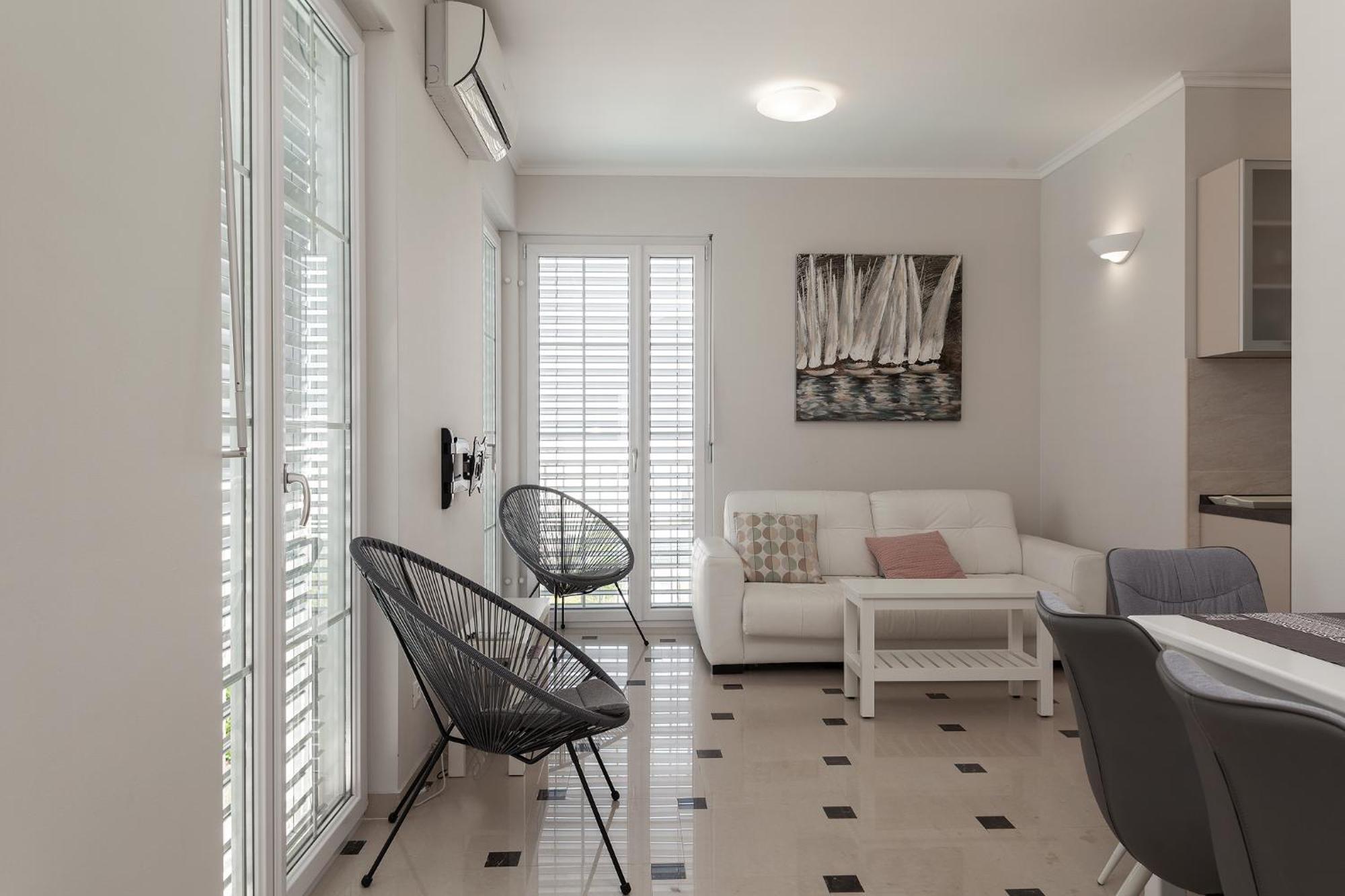 Deluxe Apartments Vila Carissa Malinska Oda fotoğraf