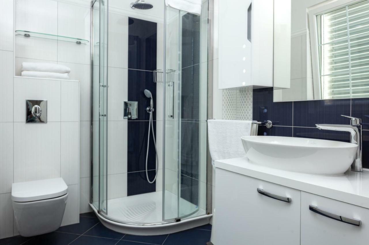 Deluxe Apartments Vila Carissa Malinska Dış mekan fotoğraf